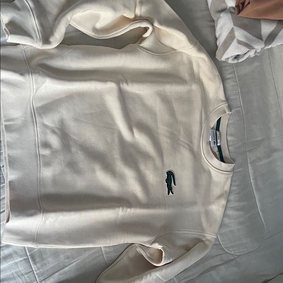 Lacoste Sweaters - Unisex- worn once- Lacoste Cream Sweatshirt with Green Crocodile Patch